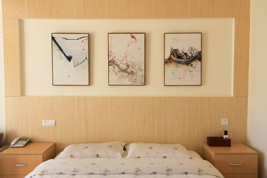 豪华园景大床房