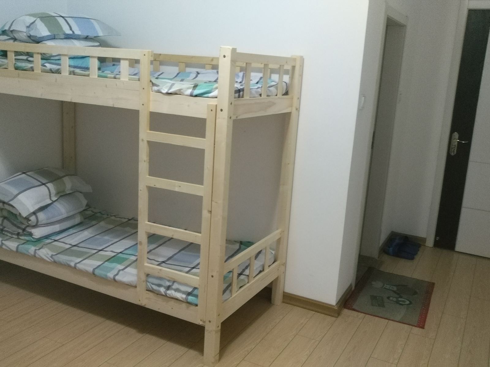 欢聚一堂家庭房