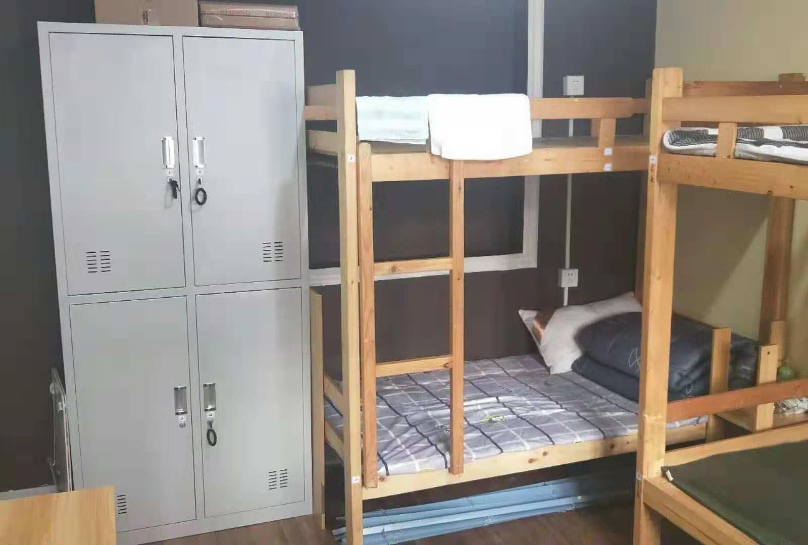女神4人间(床位)(公共卫浴)