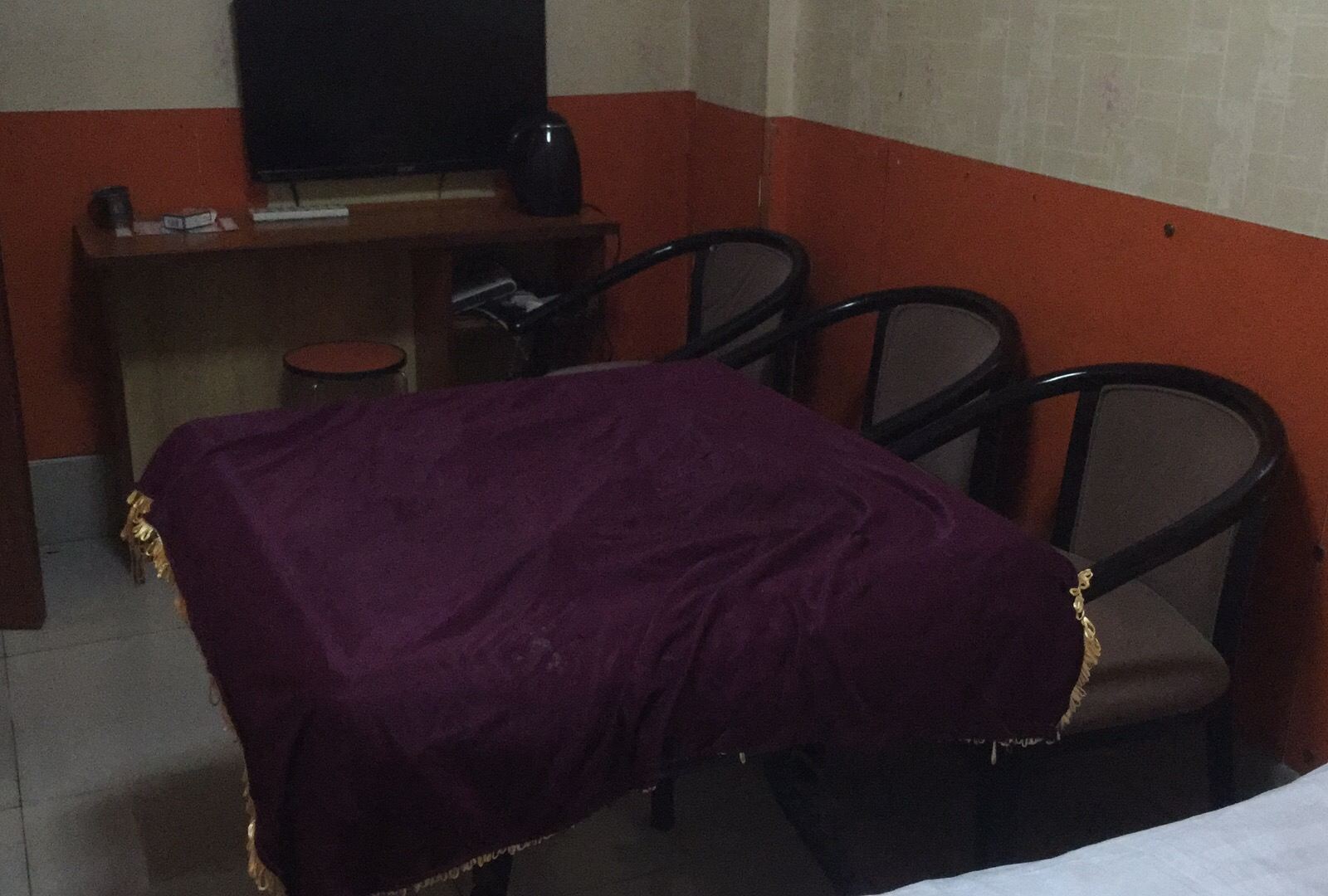 商务棋牌房(无窗)