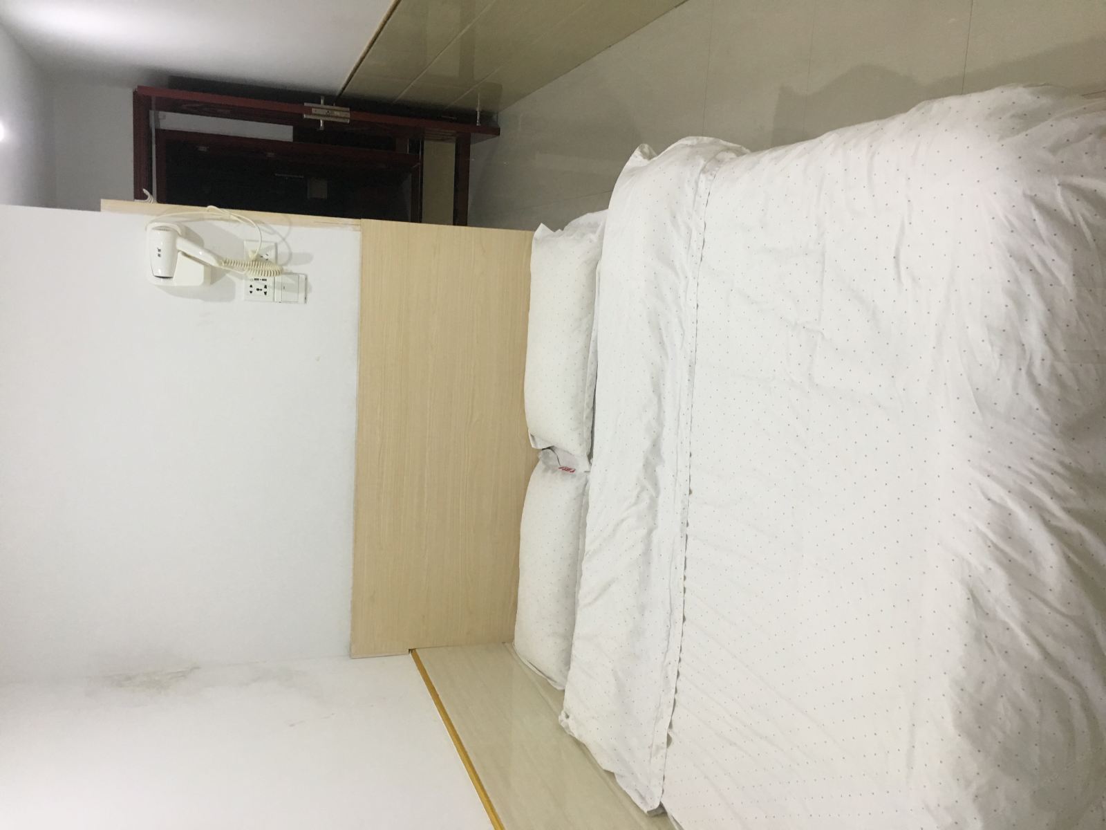 豪华大床房