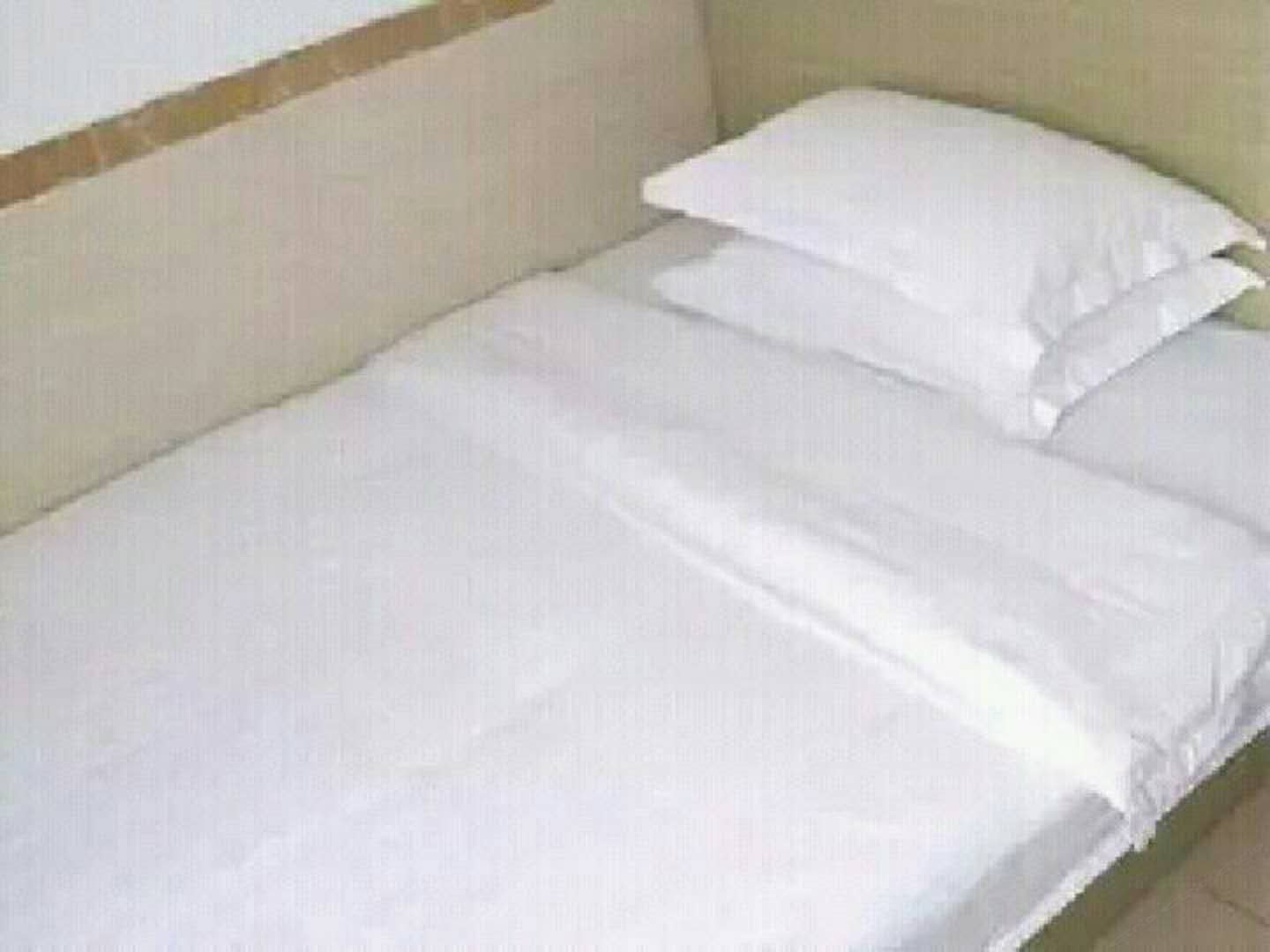 小夫妻房