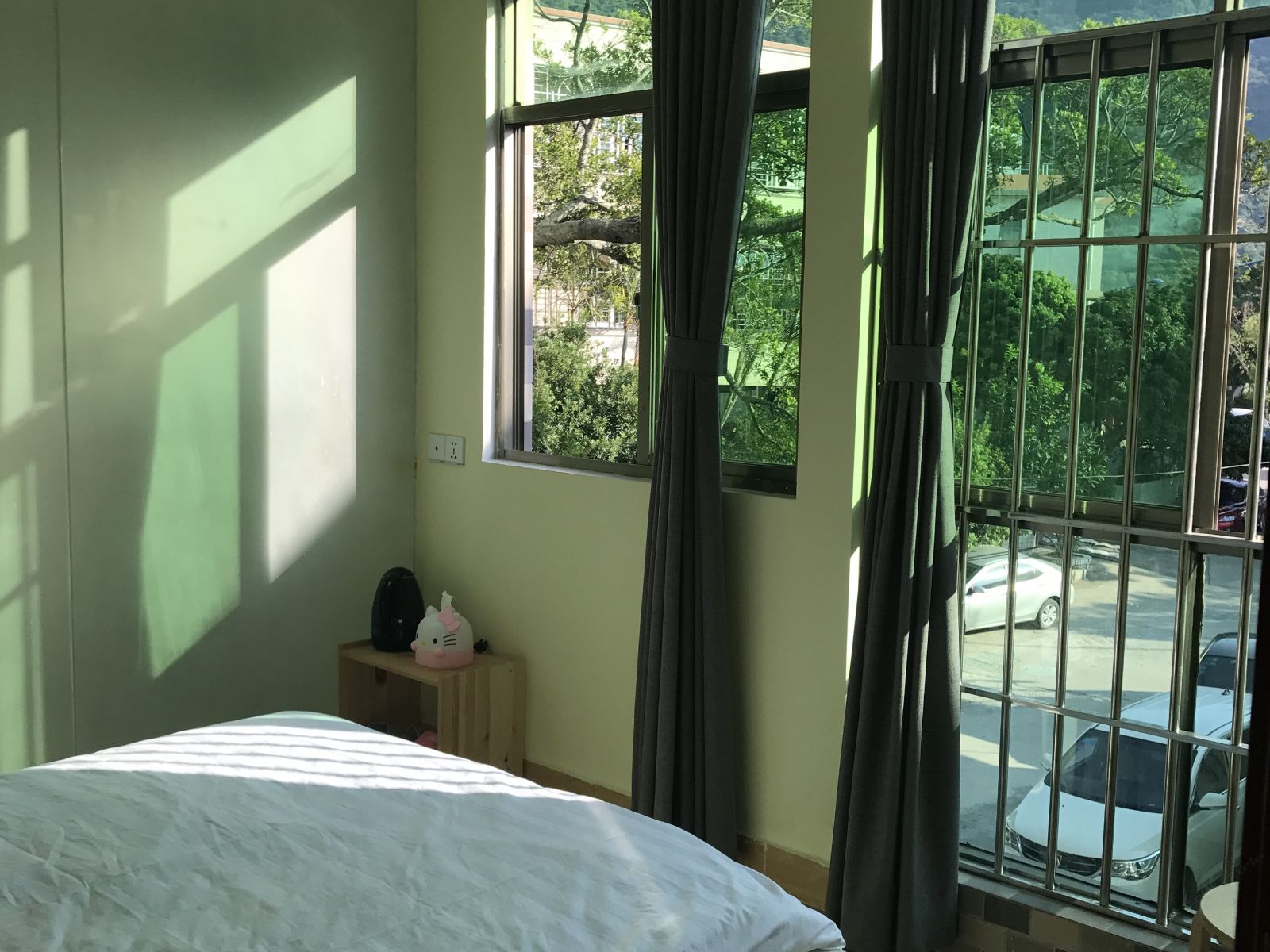 豪华阳台大床房