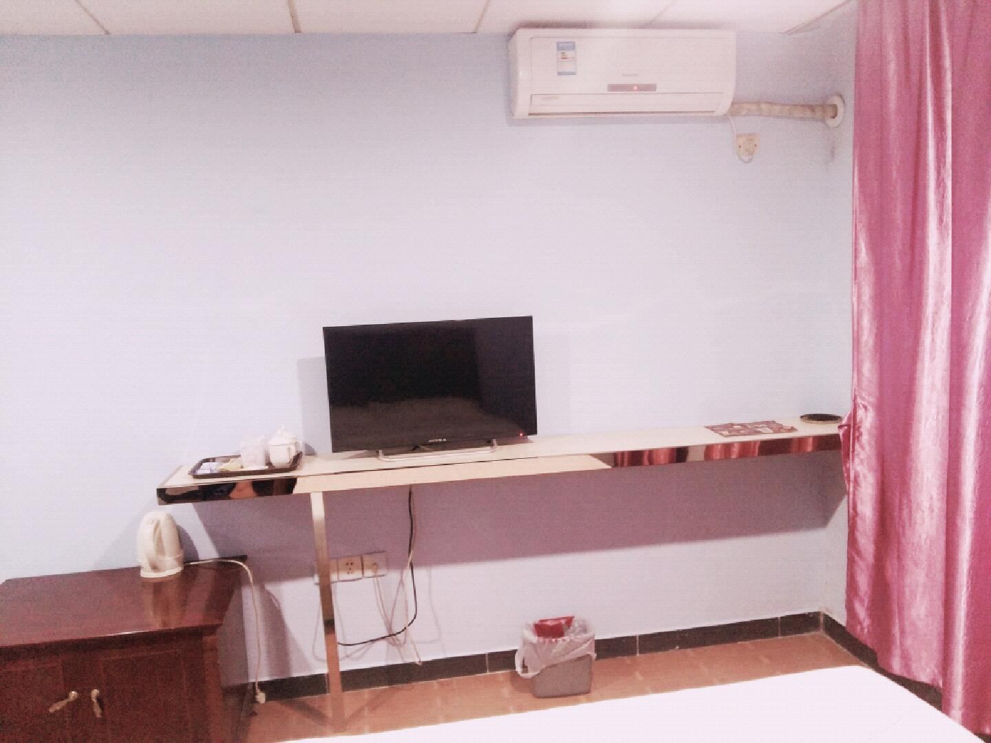 舒适大床房
