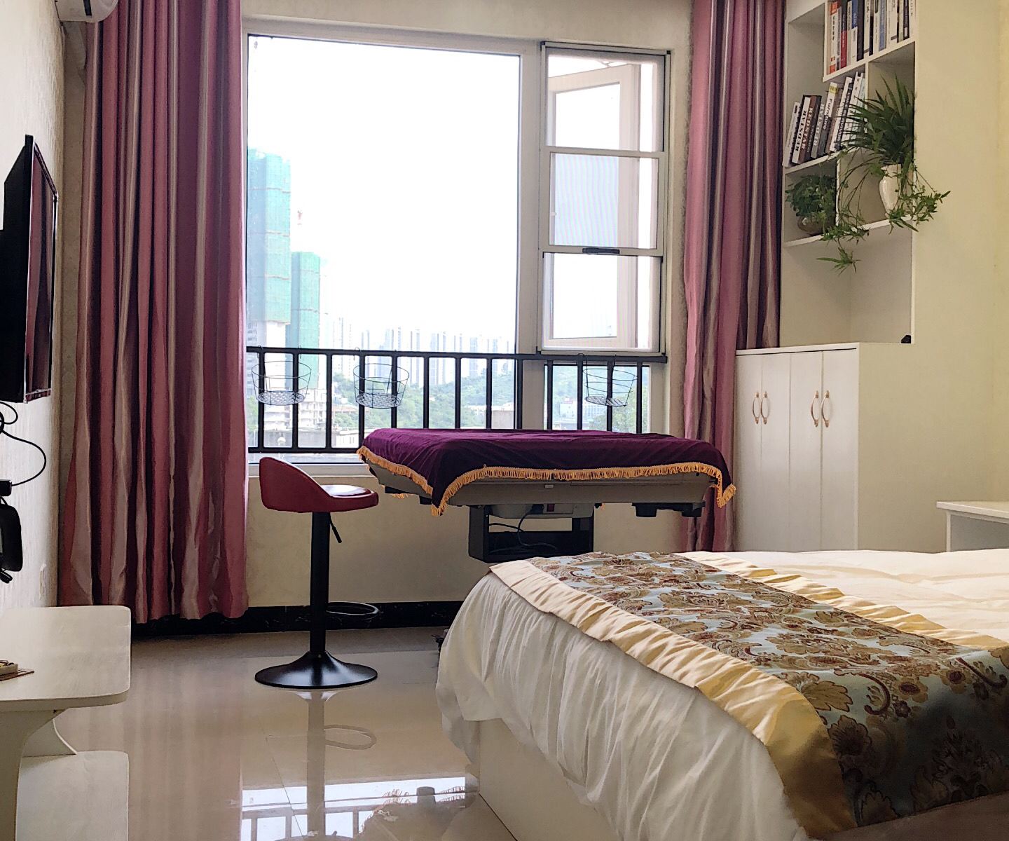 麻将豪华大床房