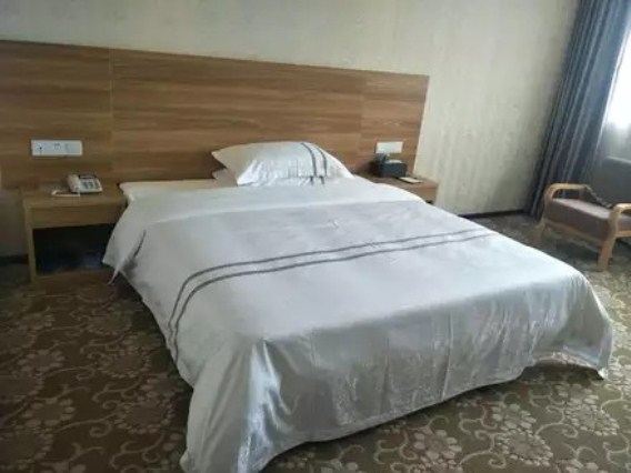 豪华麻将大床房