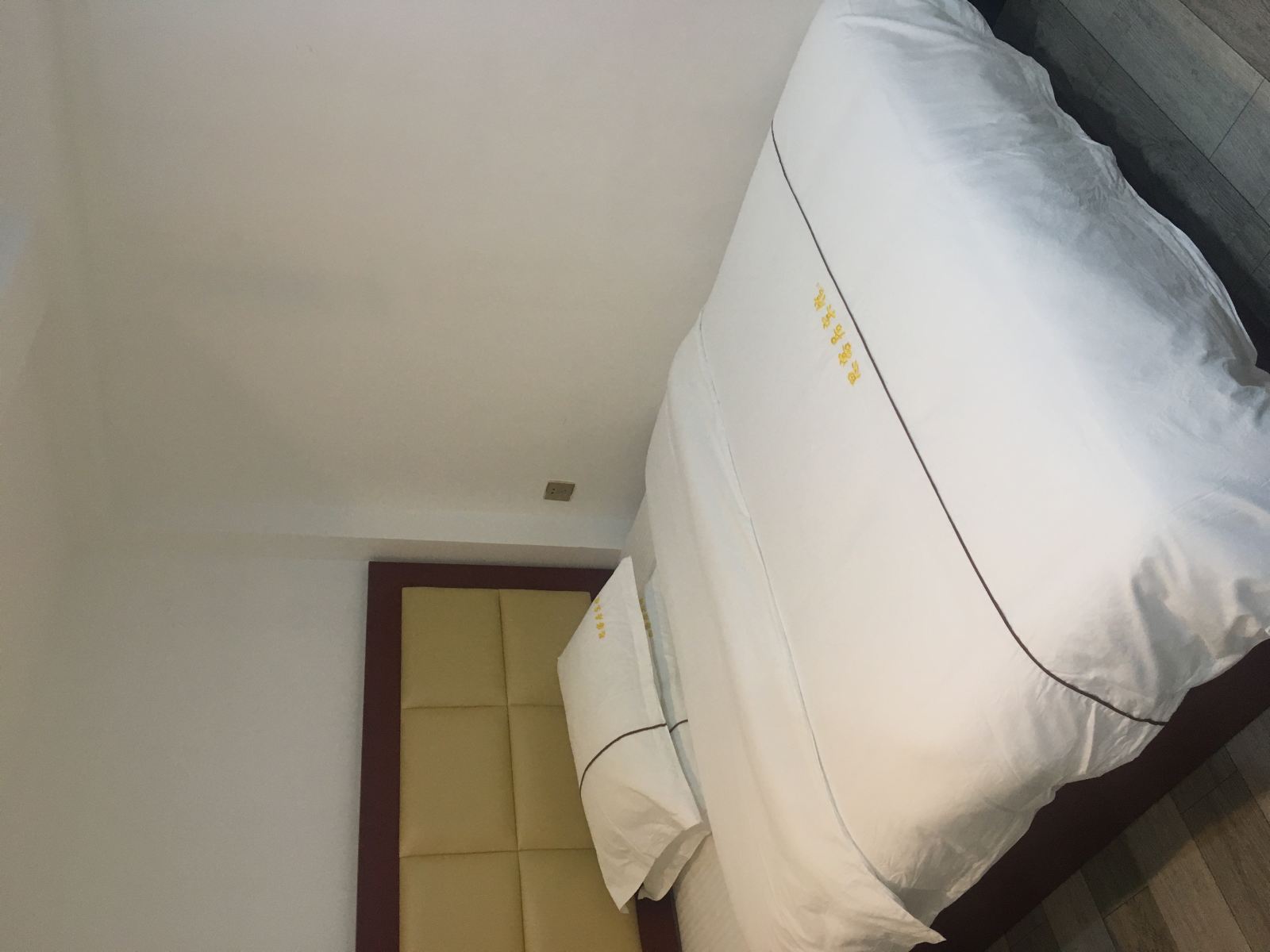 特惠大床房