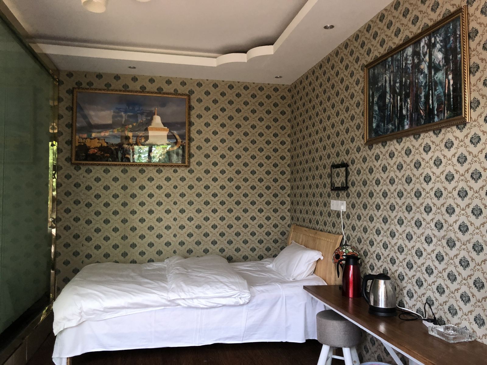 阳光标准间
