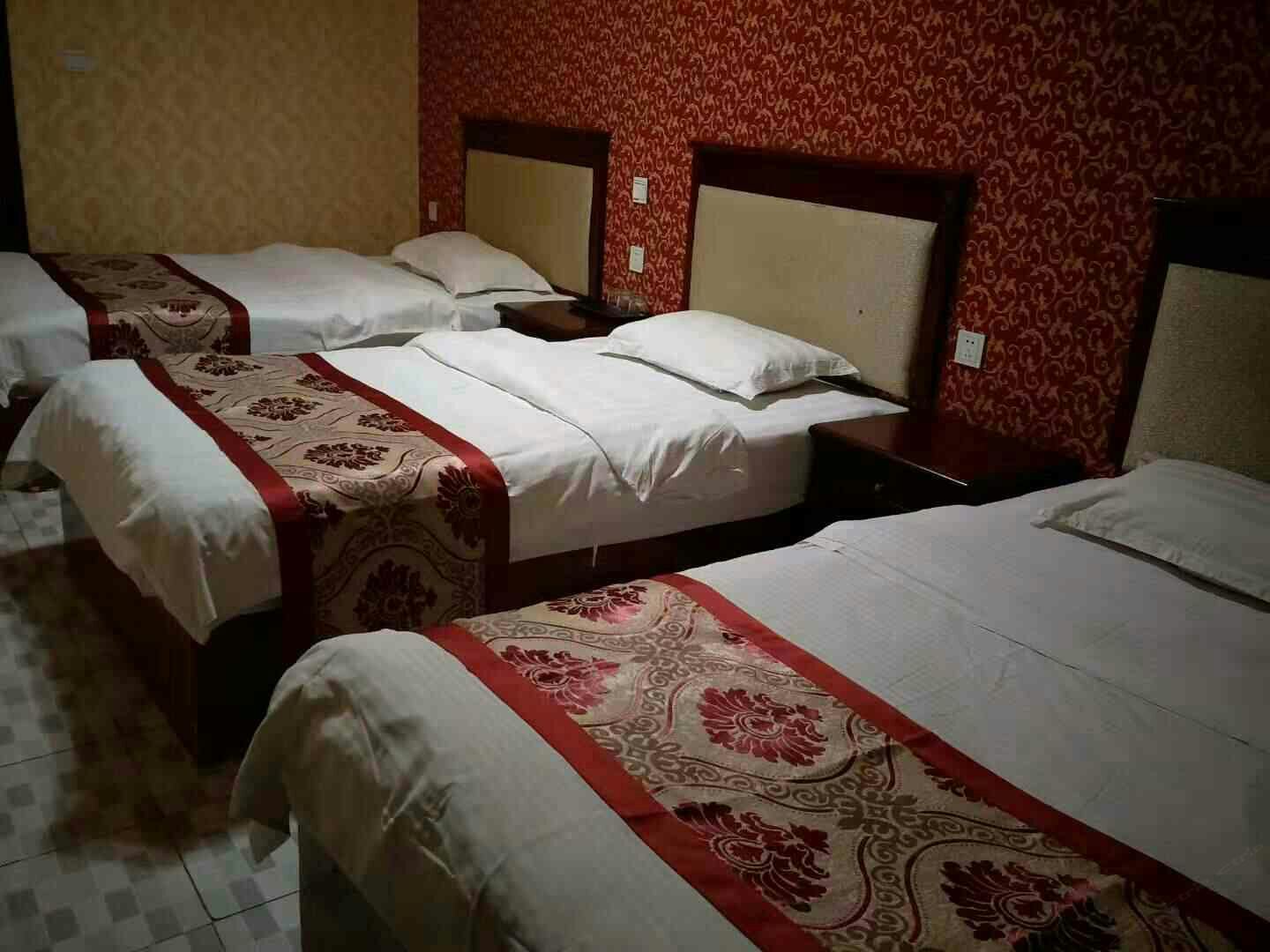 三人间