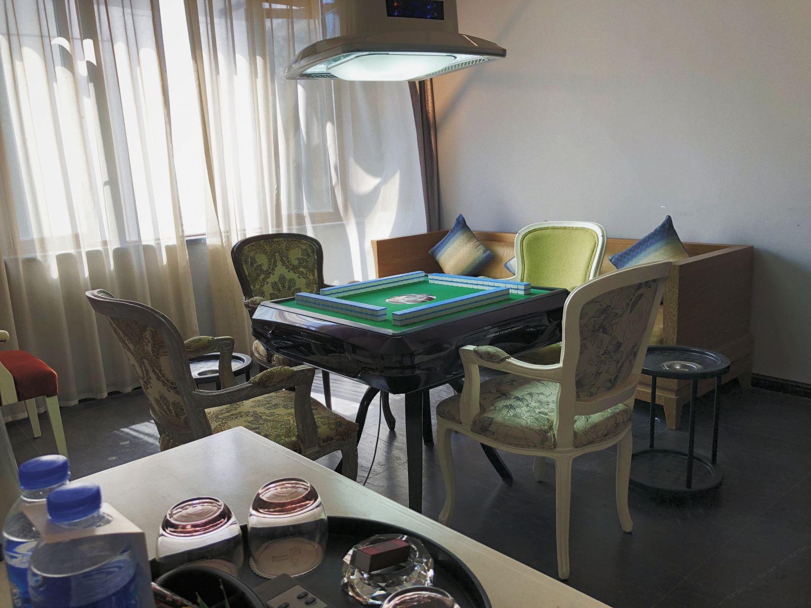 睿智棋牌房