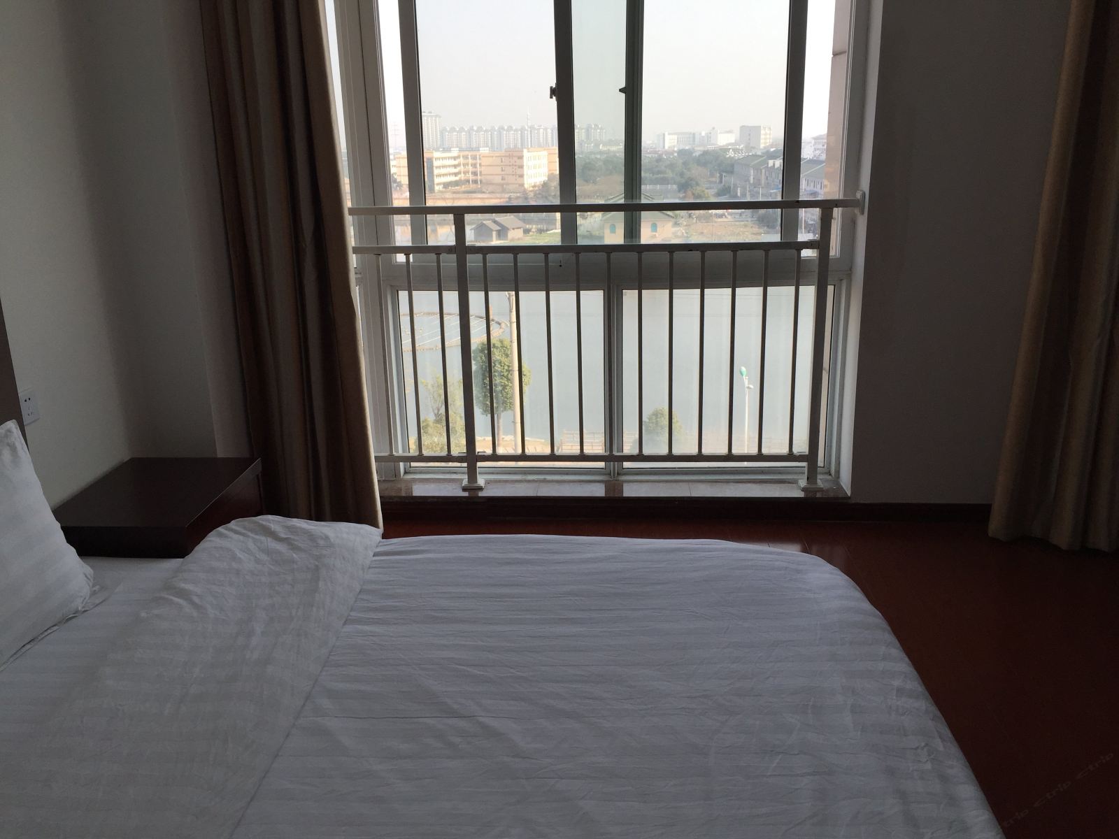 大床房