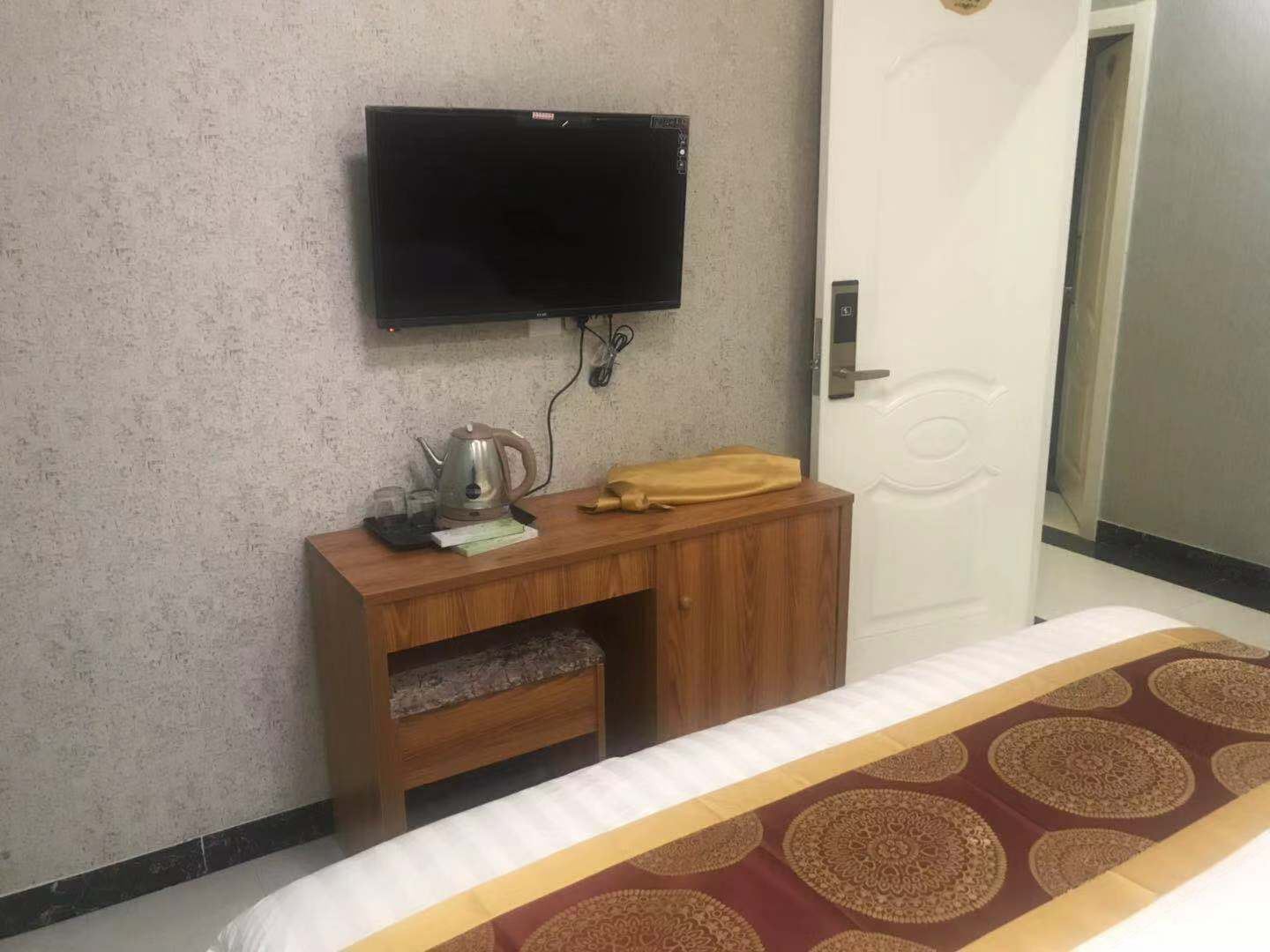 标准大床间