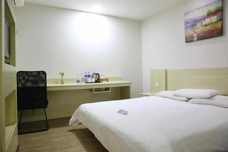 高级大床房A