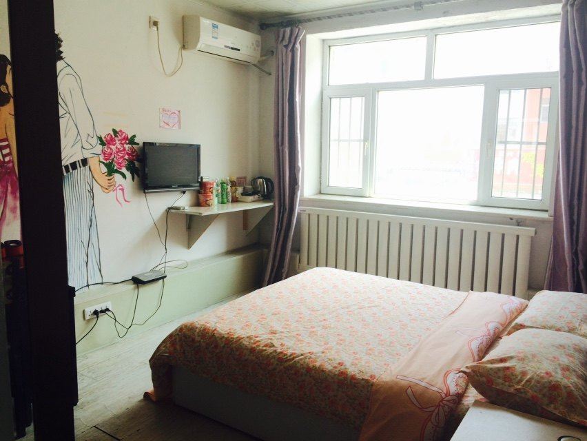 豪华大床房