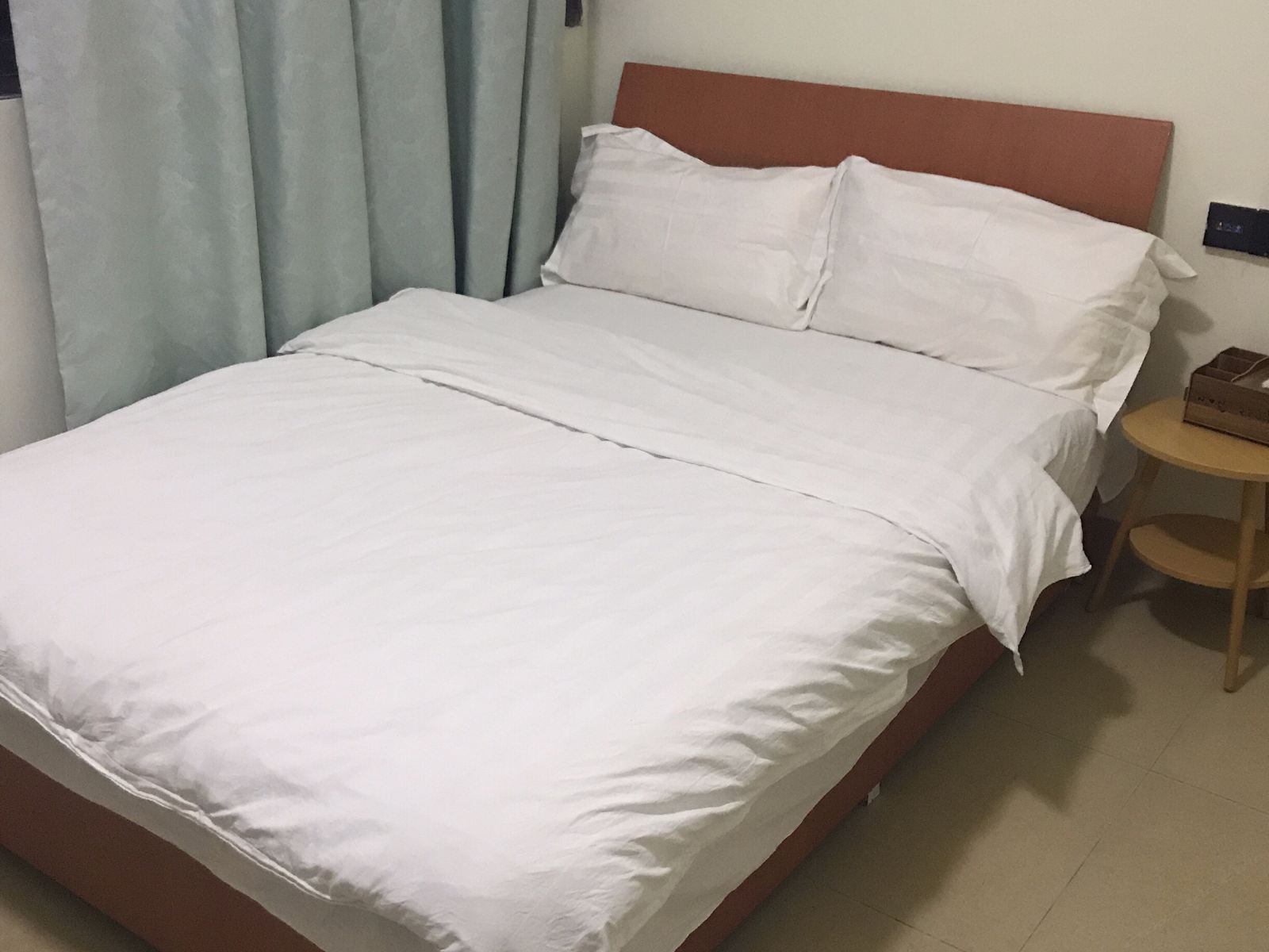 标准单人间(公共卫生间)