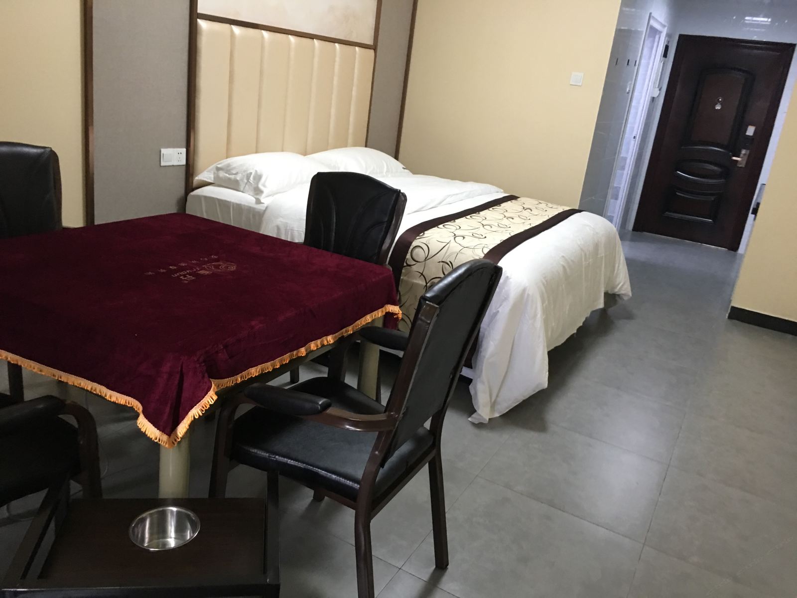 豪华棋牌房
