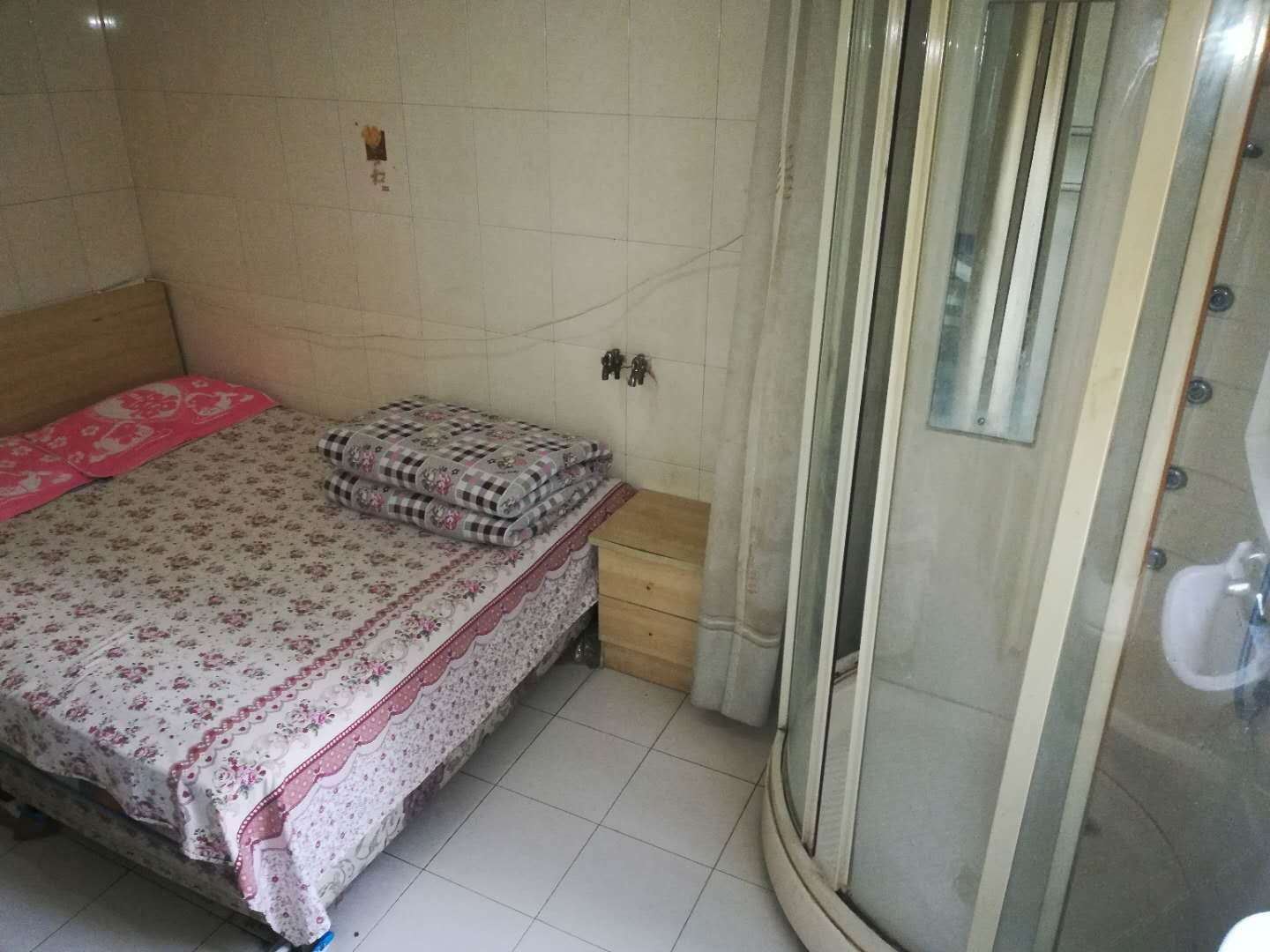 舒适大床房