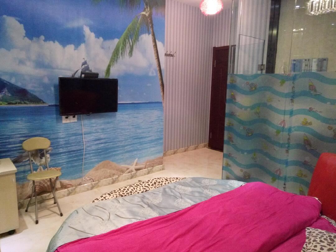 海洋主题圆床房