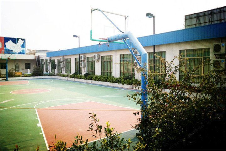 健身娱乐设施