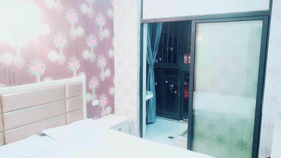 简约大床房
