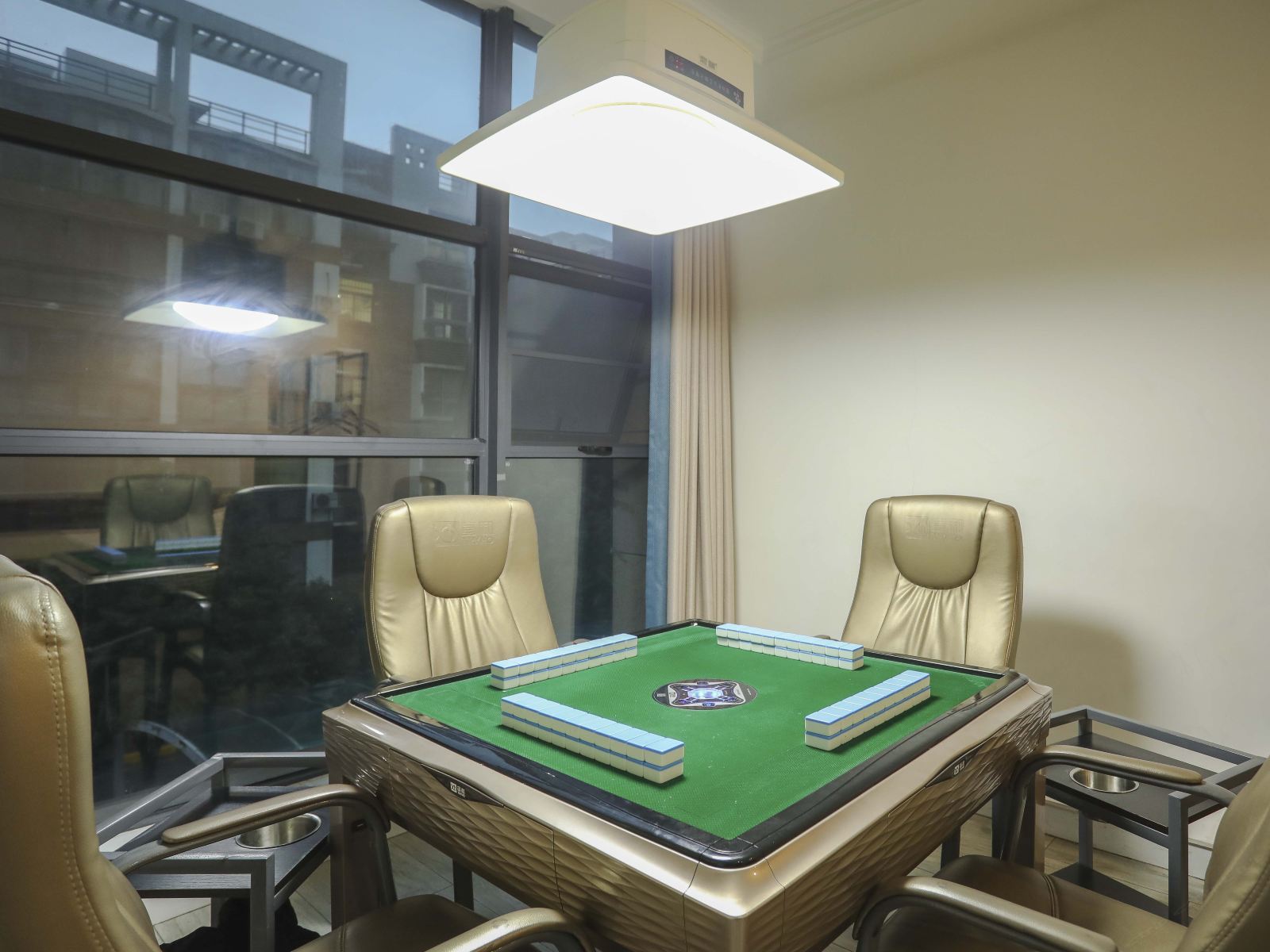 棋牌大床房