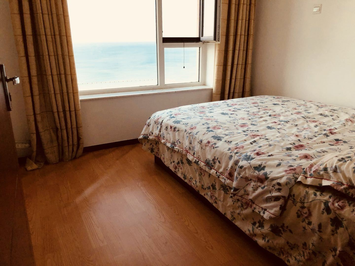 Hello舒适海景两居室