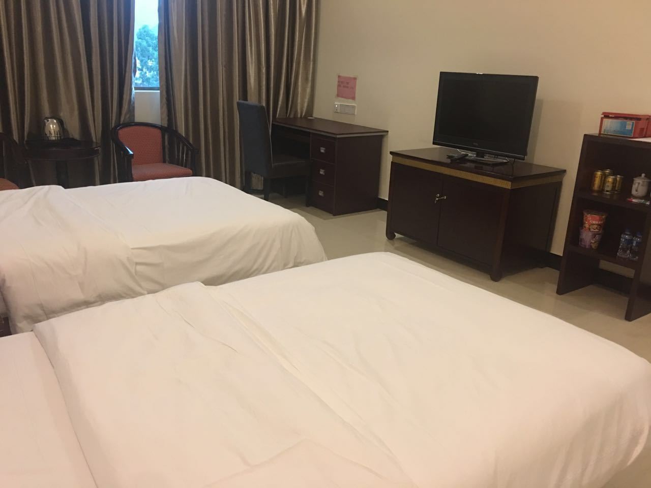 双人房