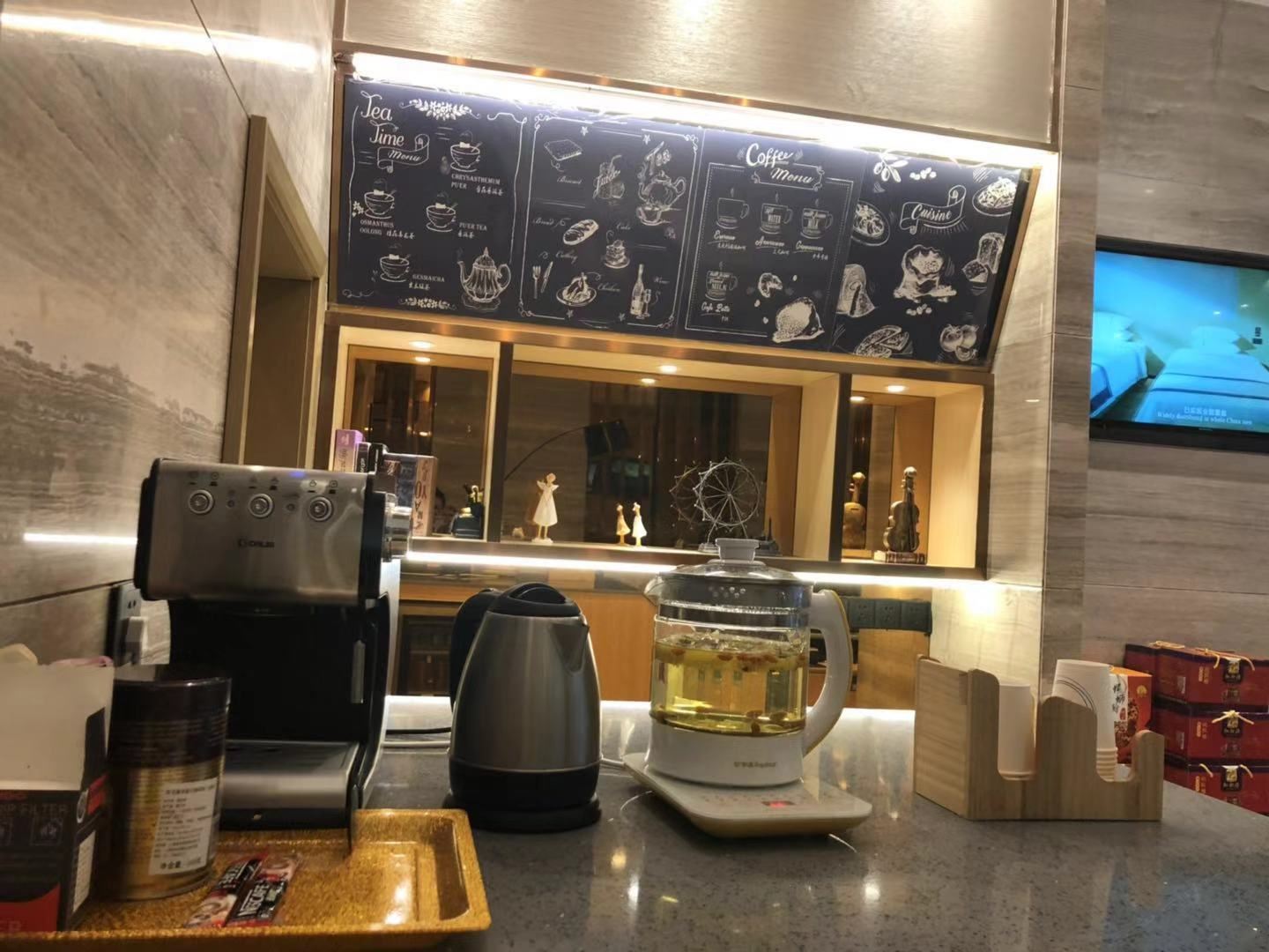 健身娱乐设施