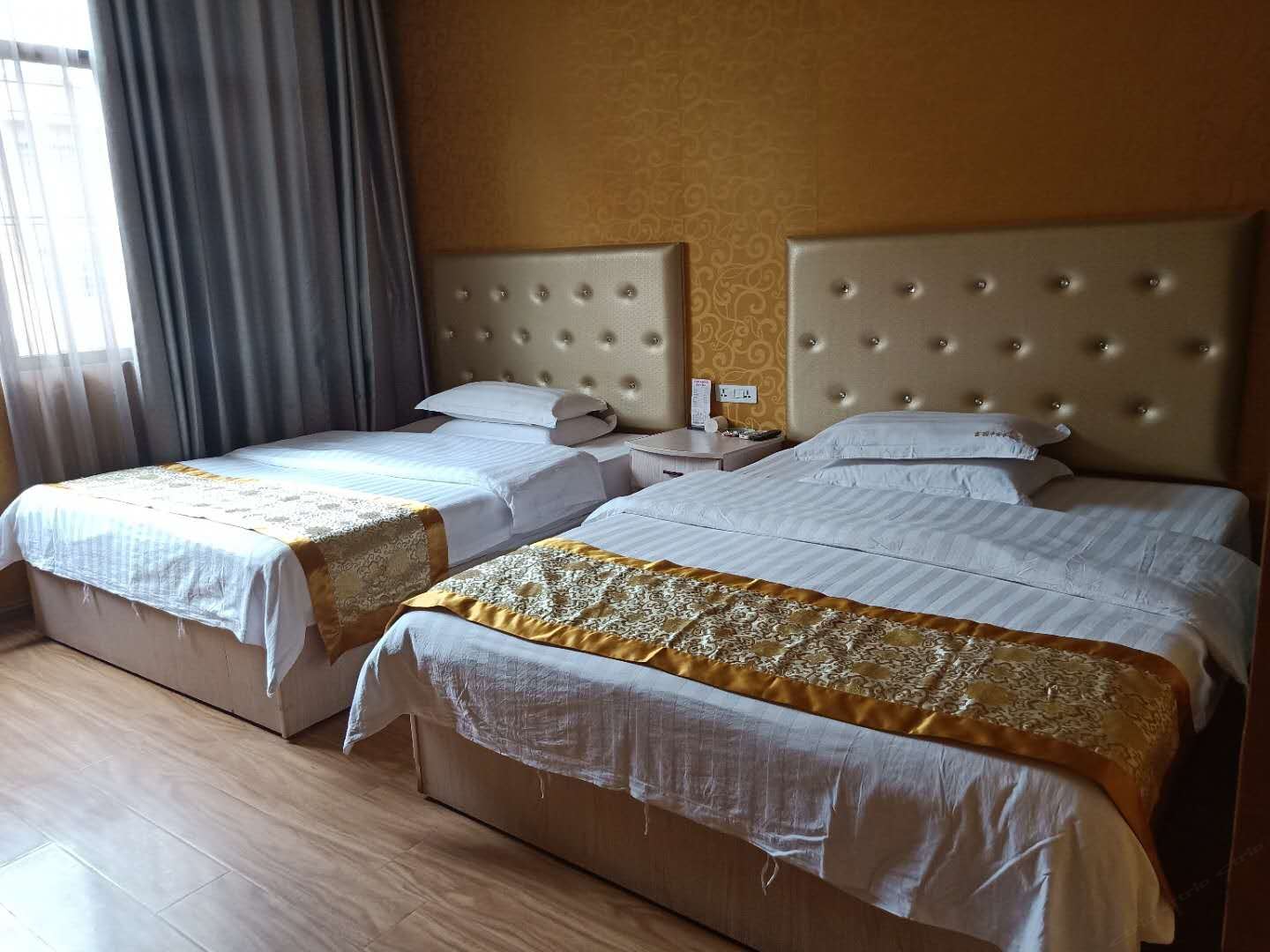标准双人间