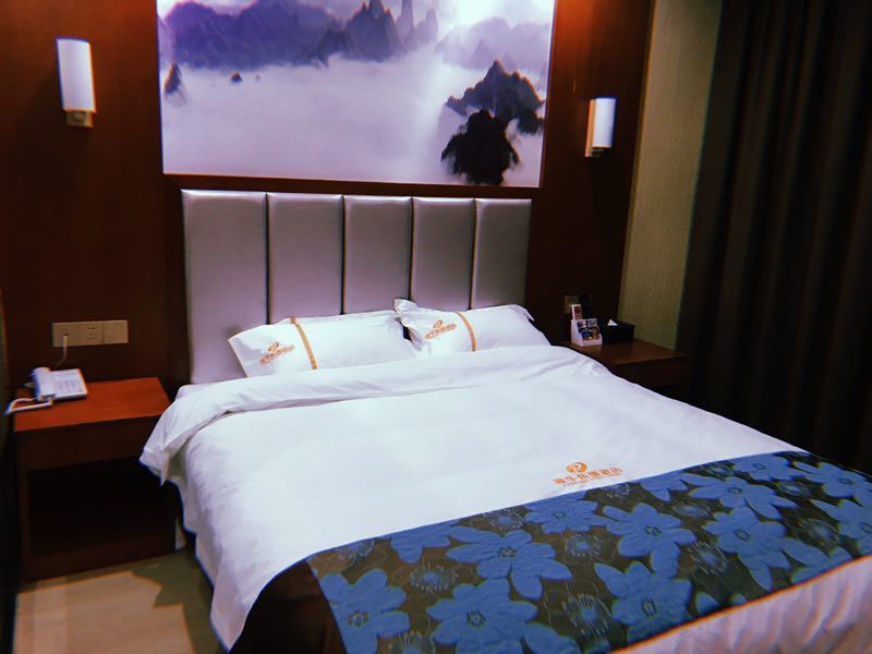 标准大床房