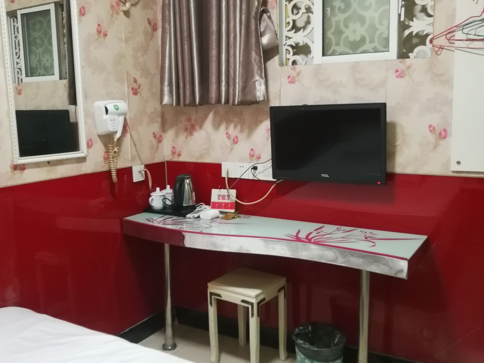 大床房b(无窗)