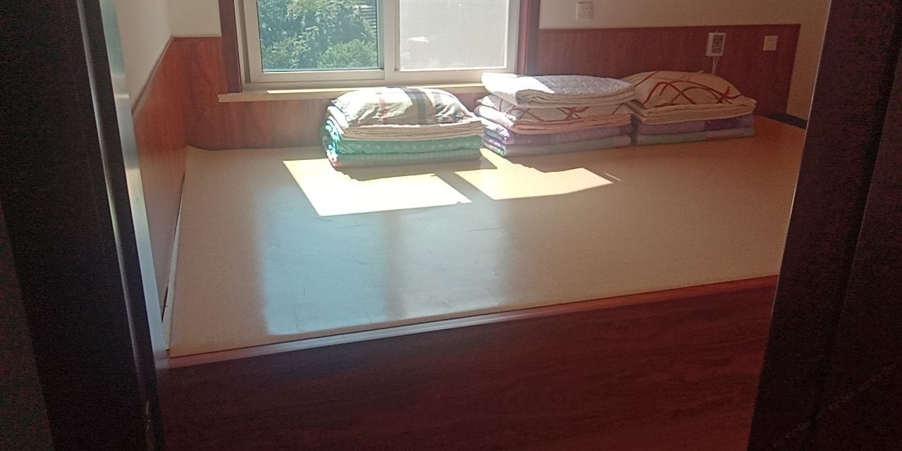 山景大炕房