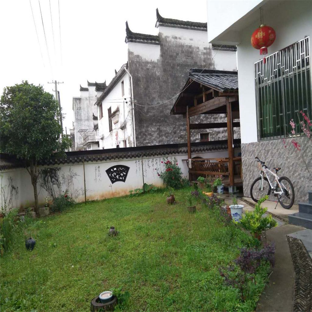 婺源古樟溪水雅园