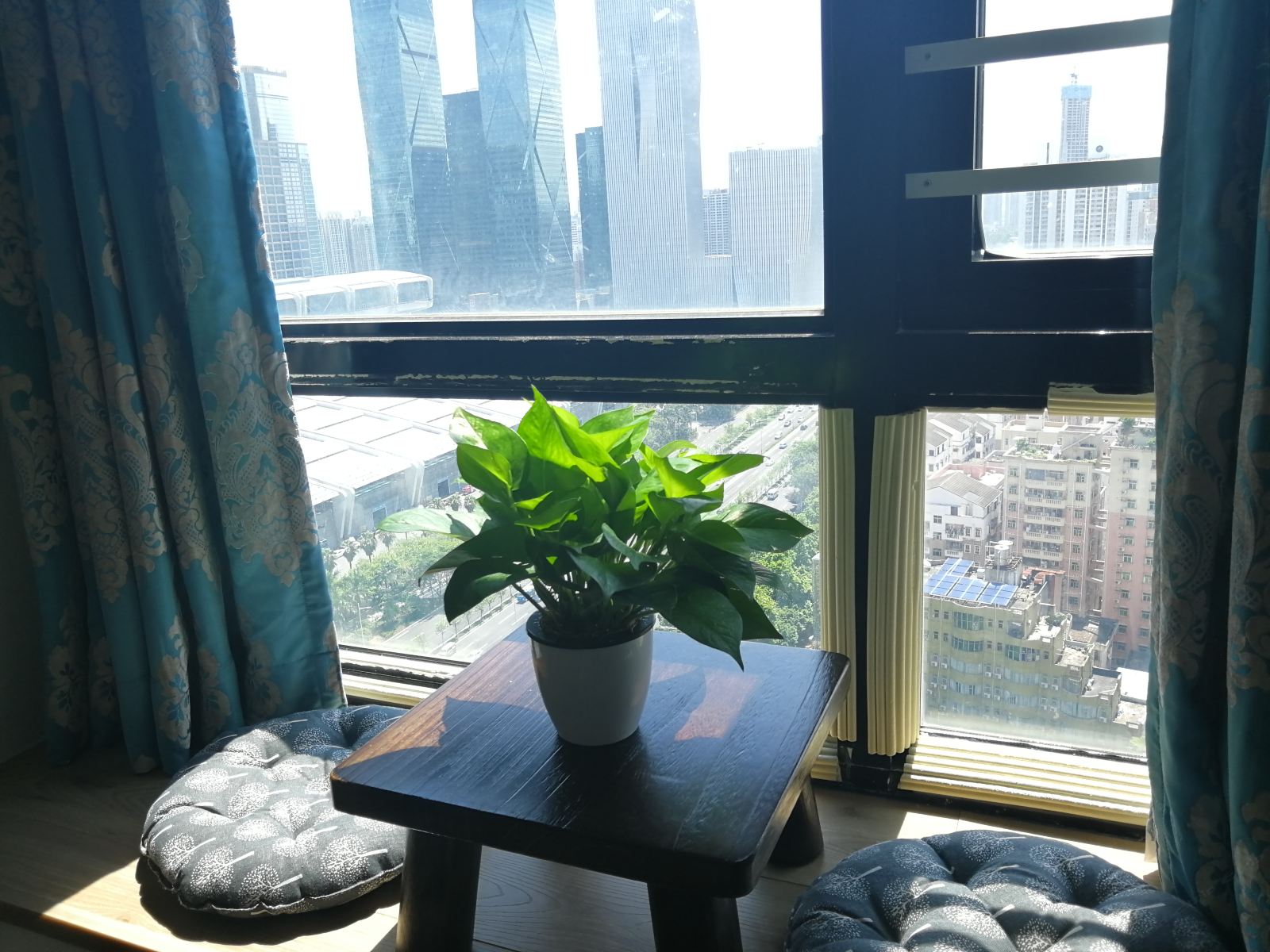 基普乔格观景四人间(床位)(公共卫浴)