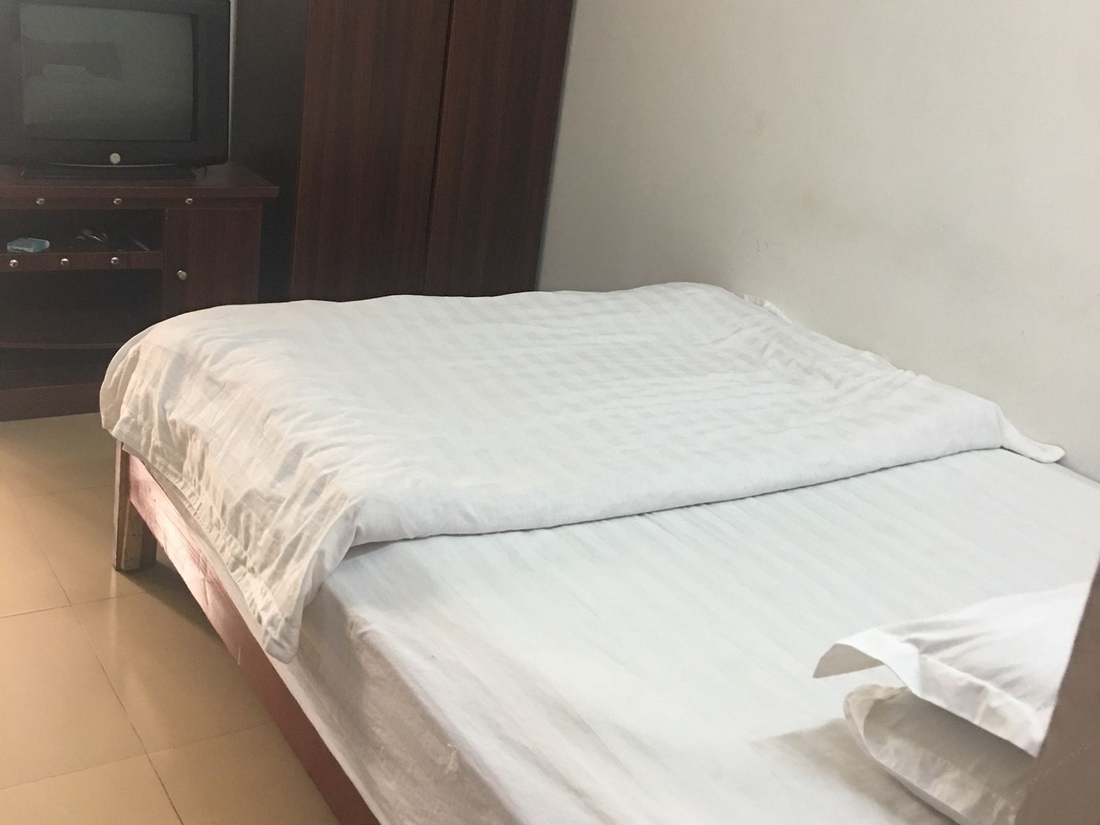 标准大床房限时抢购