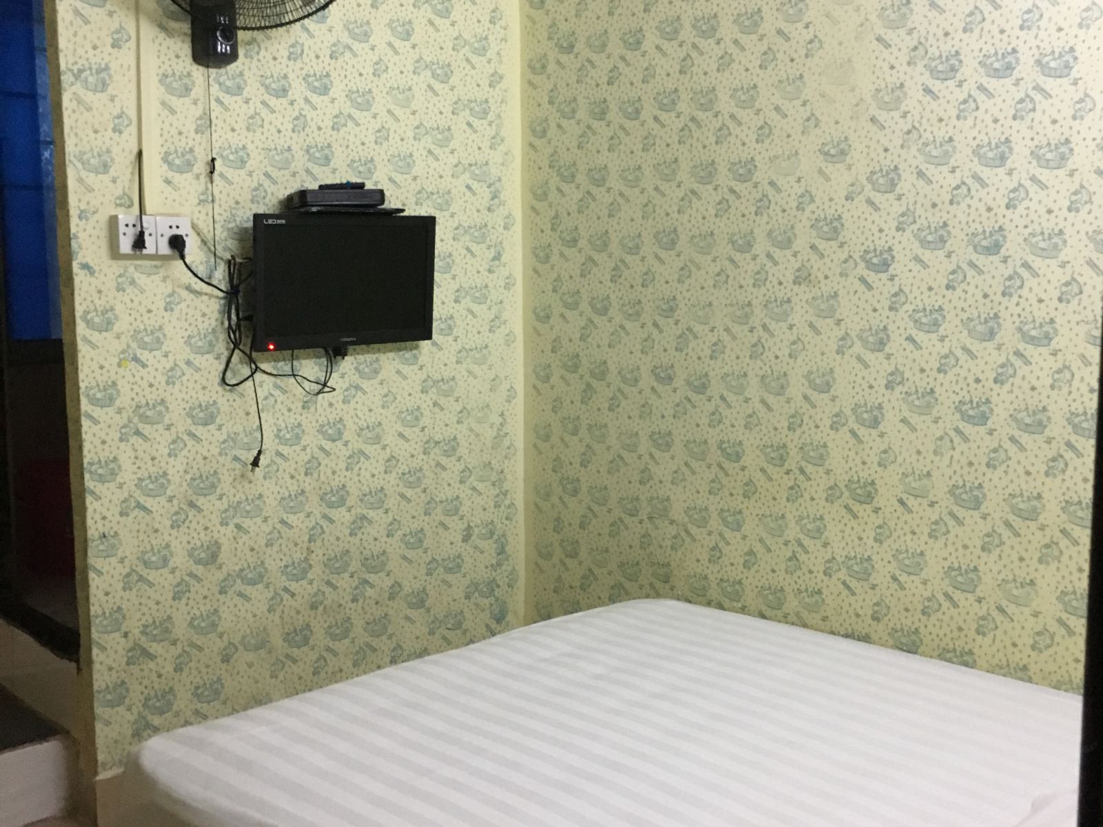 大床房