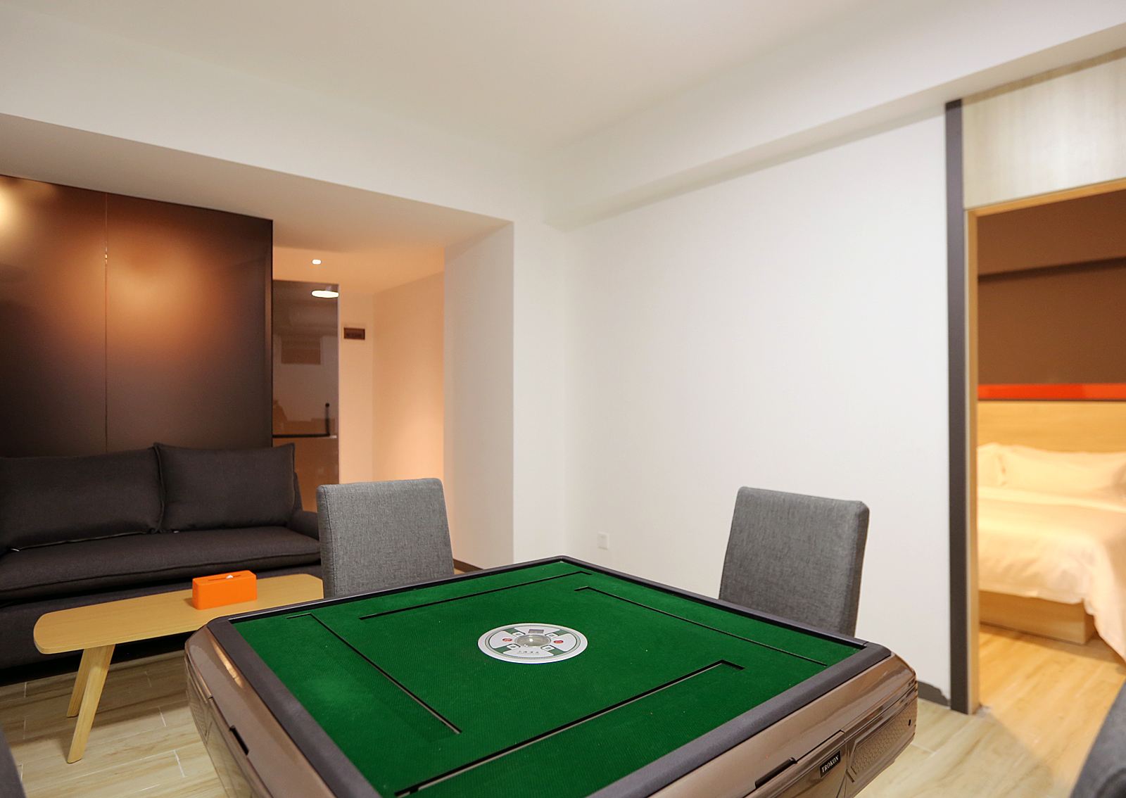 精品单人棋牌套房