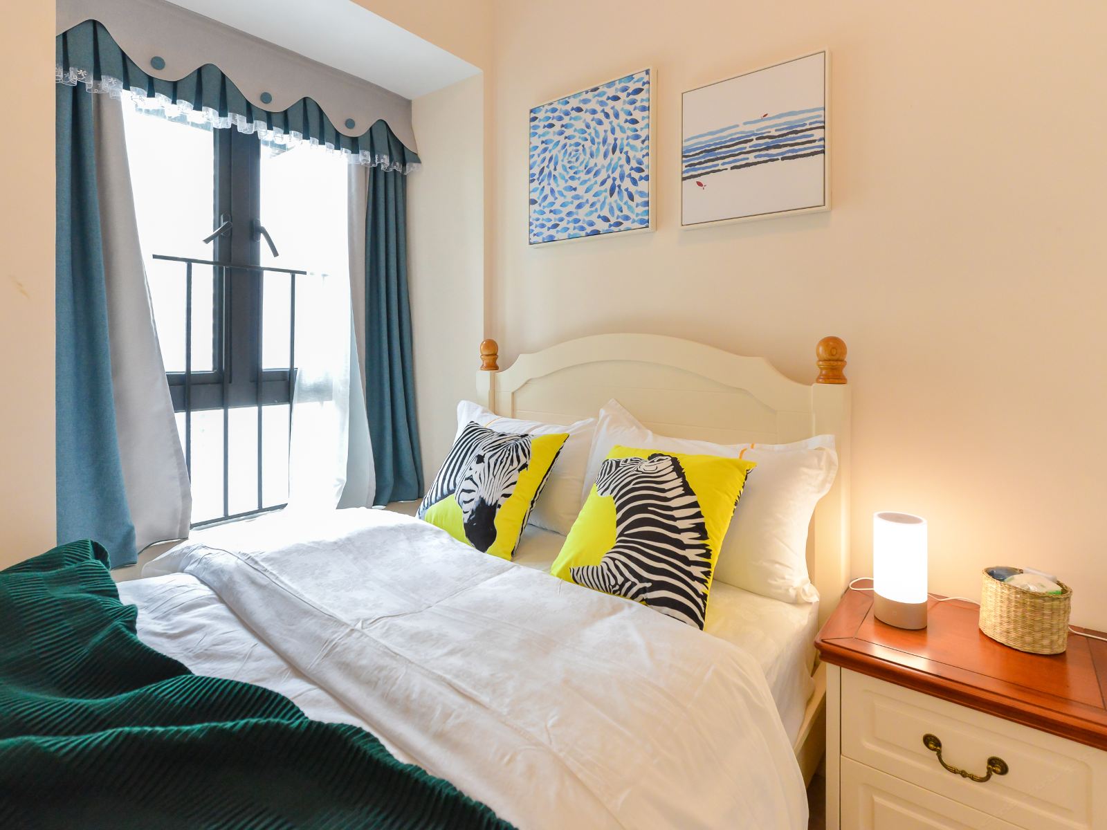 精品两房一厅套房