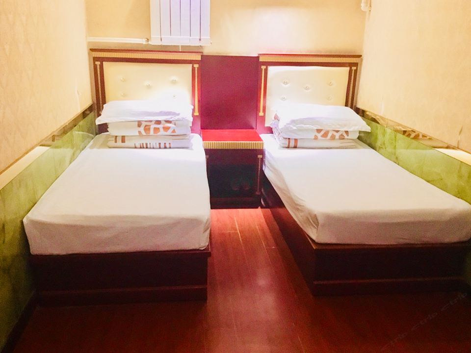普通标准间(公卫)(无窗)