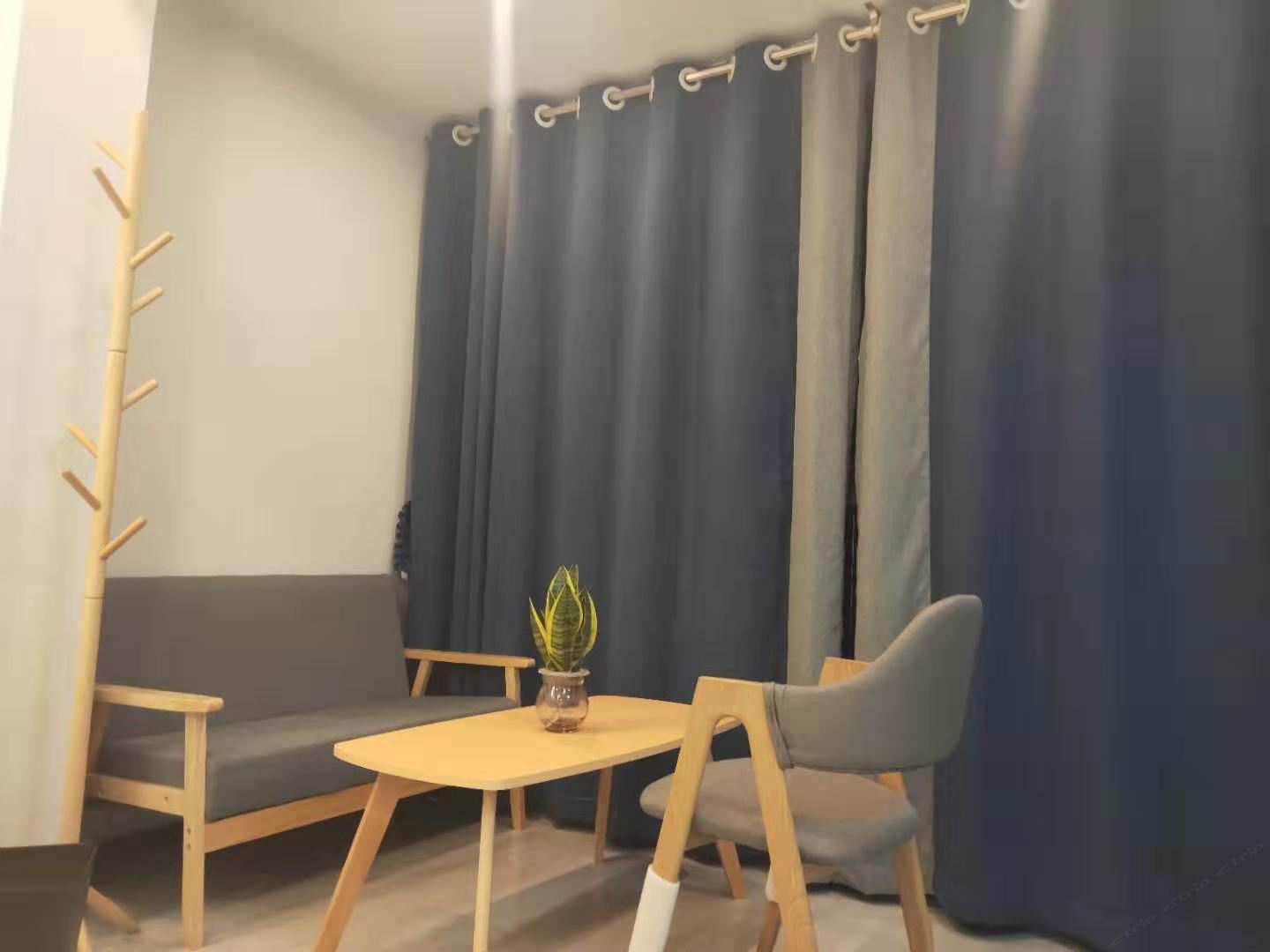 臻品大床房