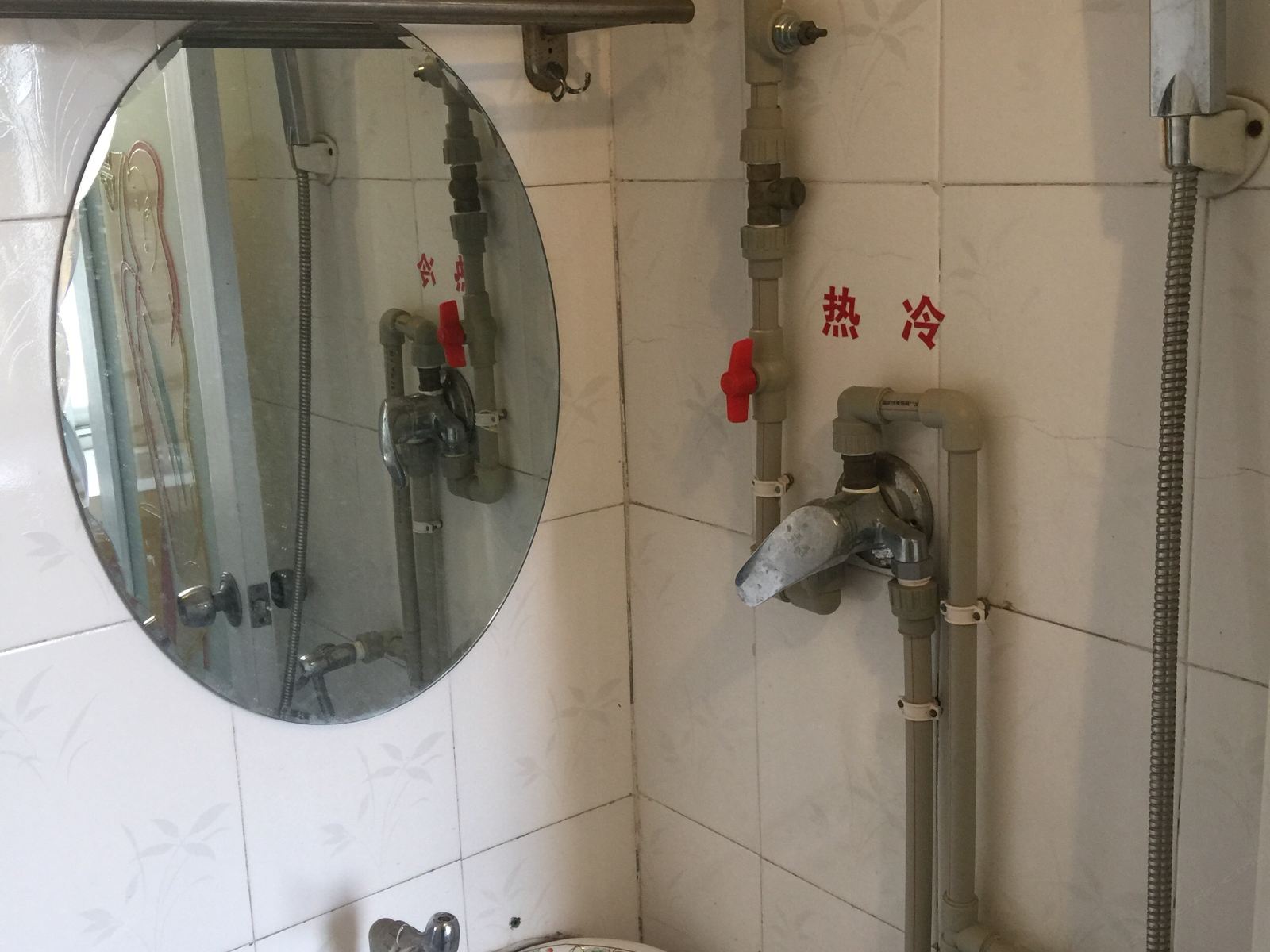 空调双床间