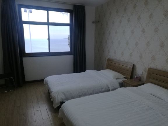 海景家庭间
