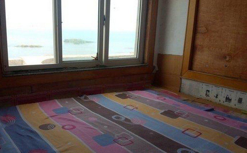 海景小炕房
