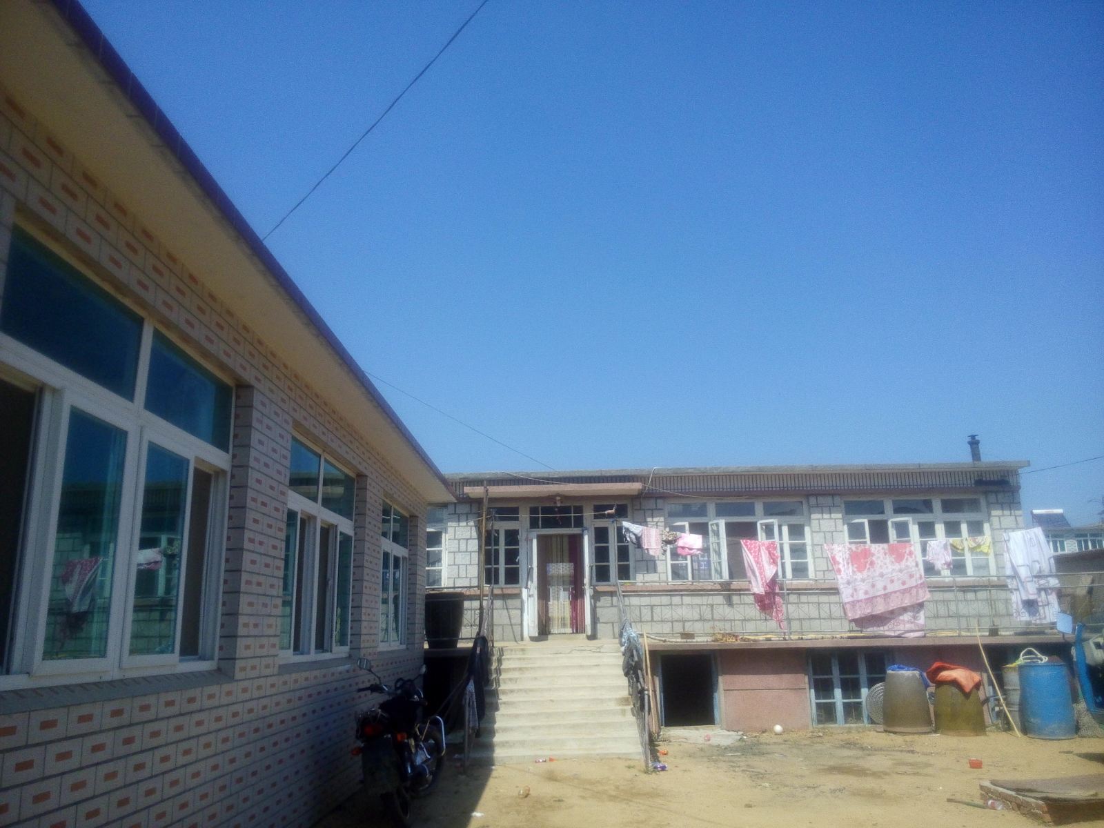 瓦房店王君农家院
