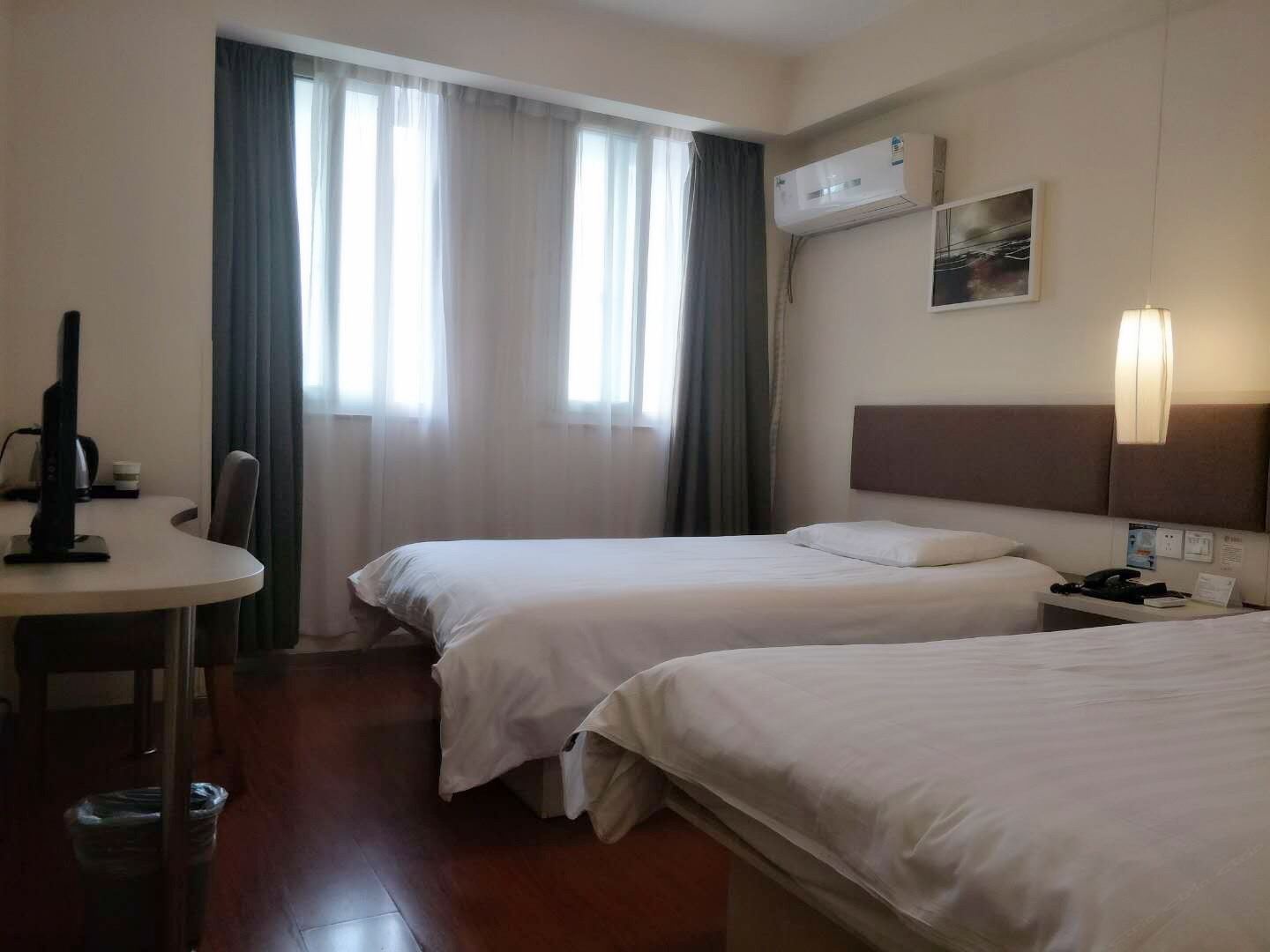 标准双床房B