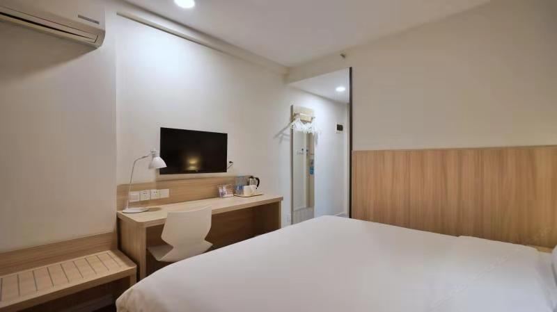 零压大床房