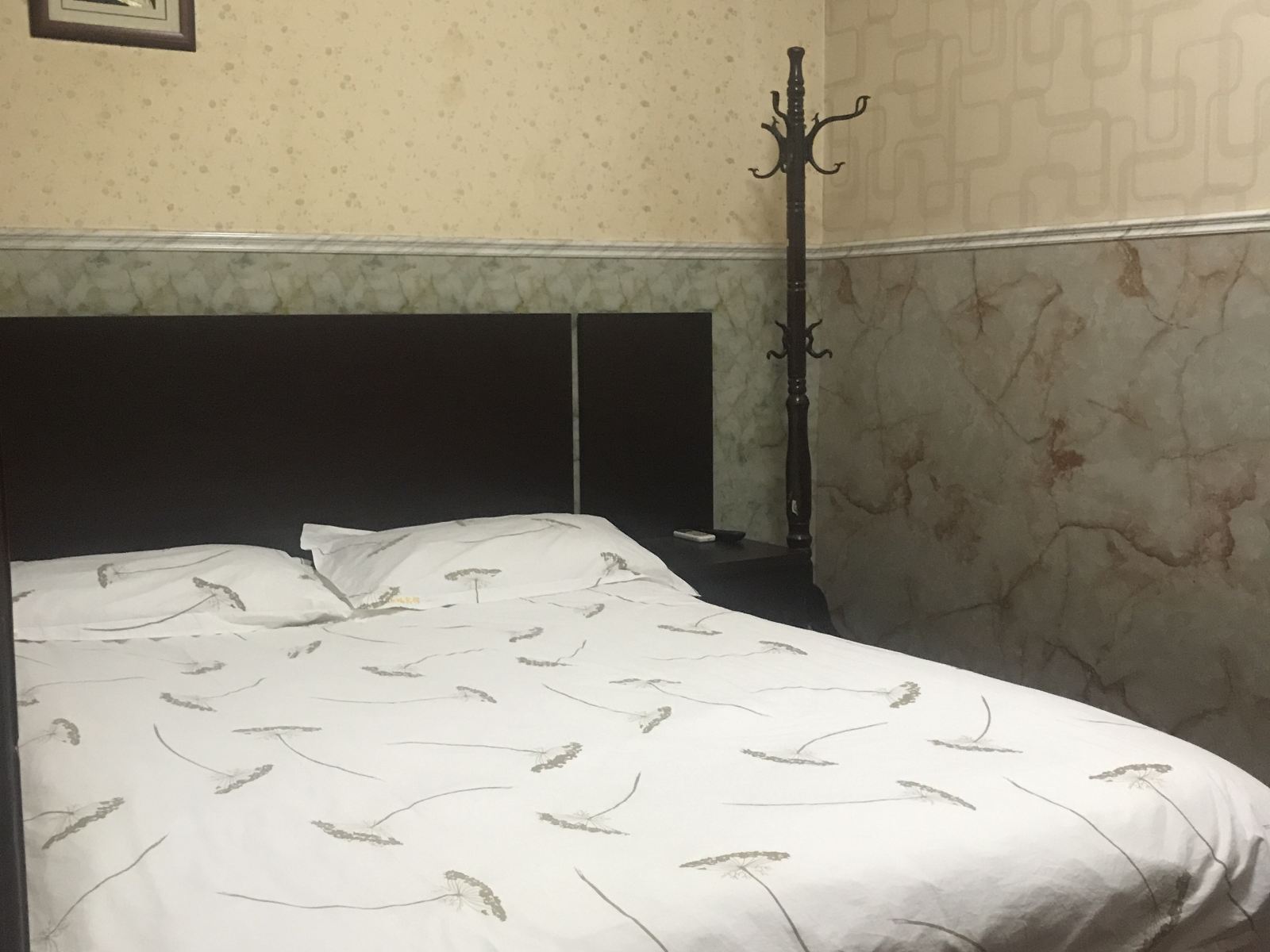 经济房(无窗)