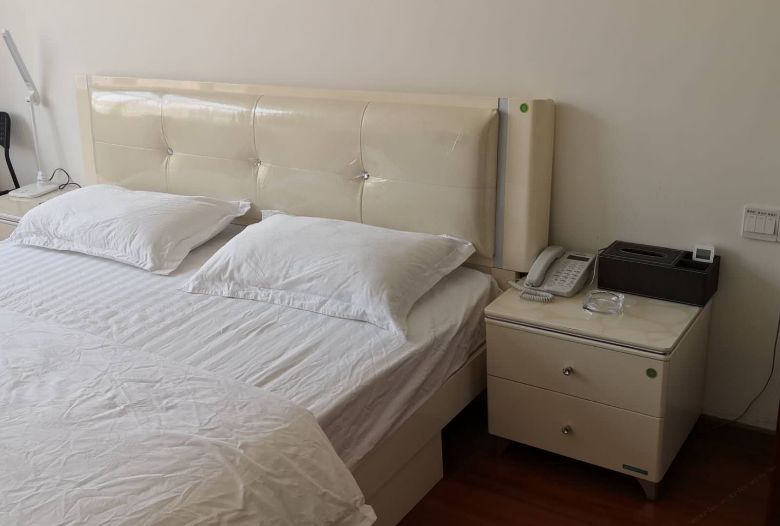 豪华大床房