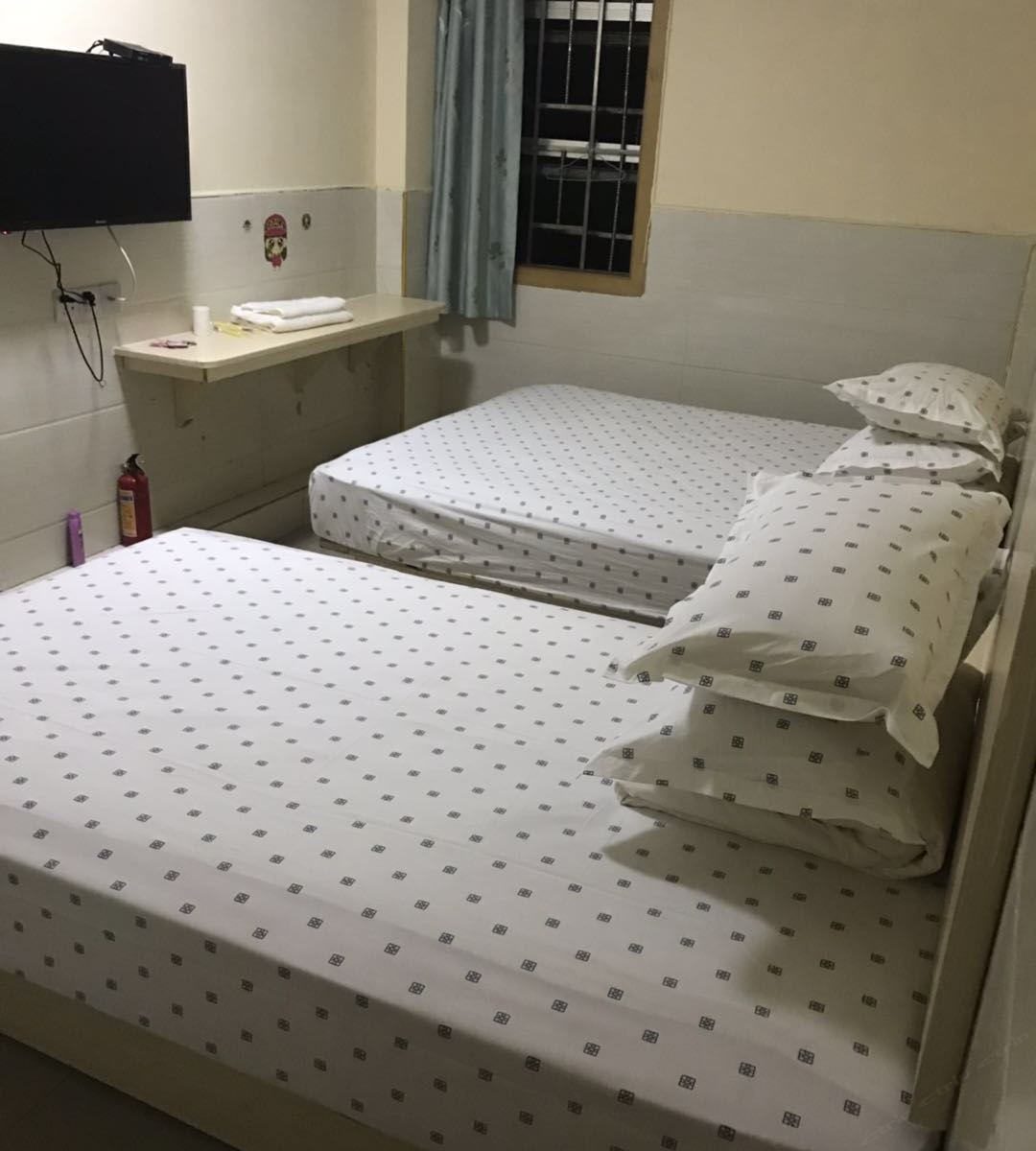 豪华双床房