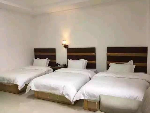 豪华三床房